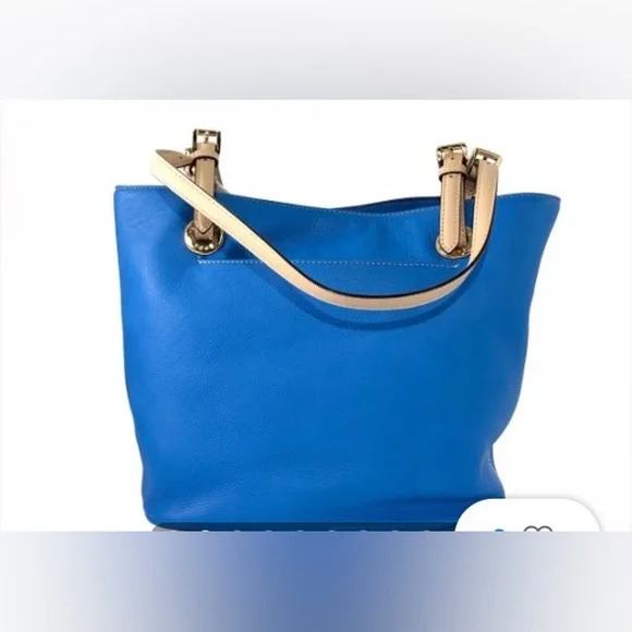 Gently used Michael Kors Purse - Picture 3 of 8